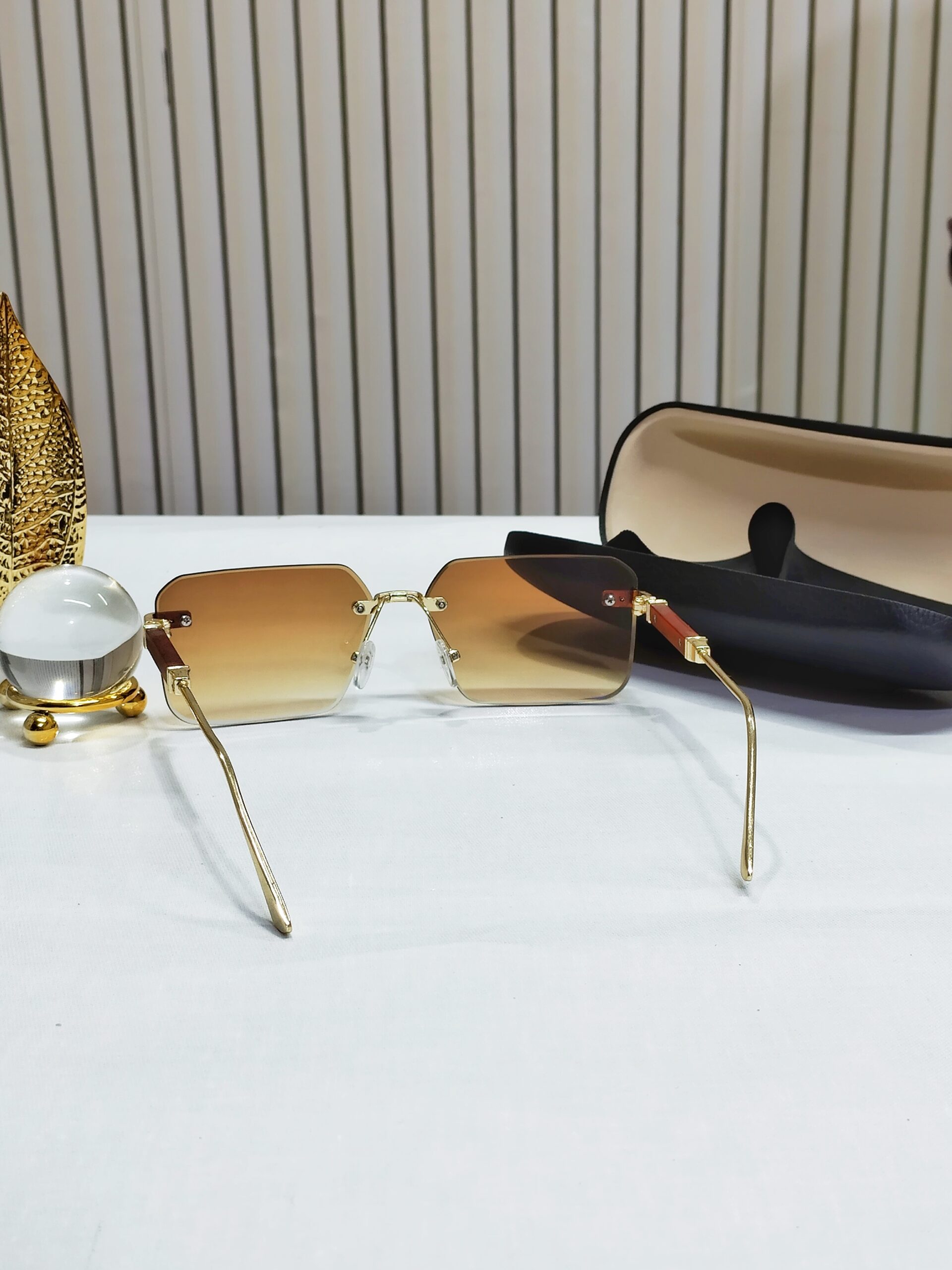 Brown Classic Rimless Shades