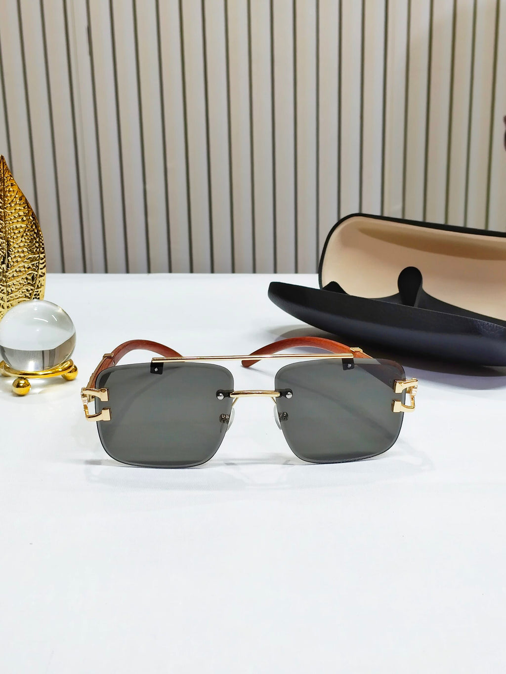 Black Famous Big Glass Rimless Shades