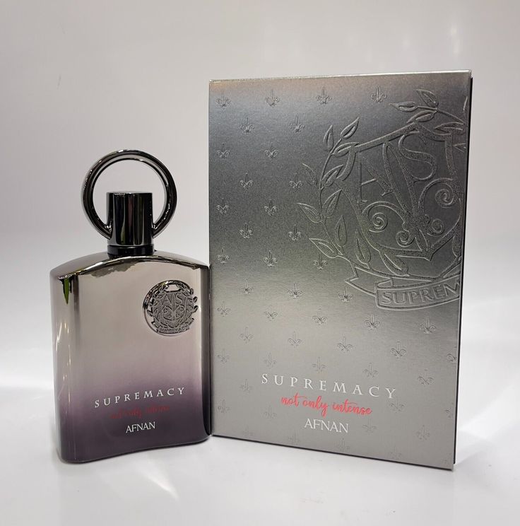 Supermacy perfume